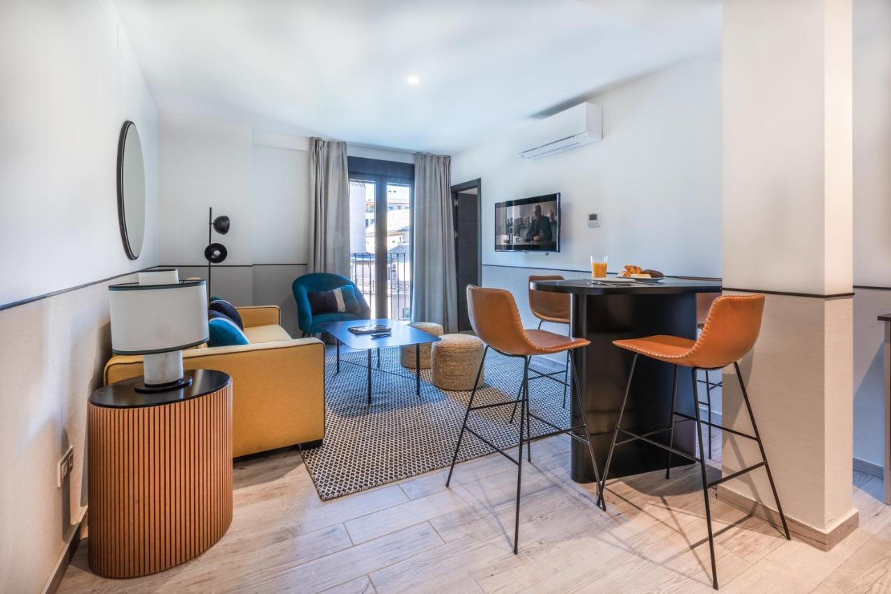 Slow Suites Setas Sevilla Bagian luar foto